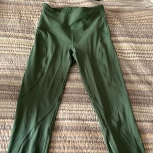 Lululemon leggings size 6